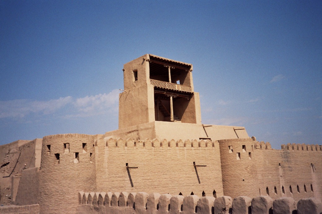 Qo'nya-Ark Qal'asi